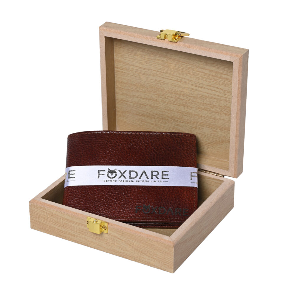 FOXDARE Leather Wallet for Men Uniting Premium Craftsmanship Functionality